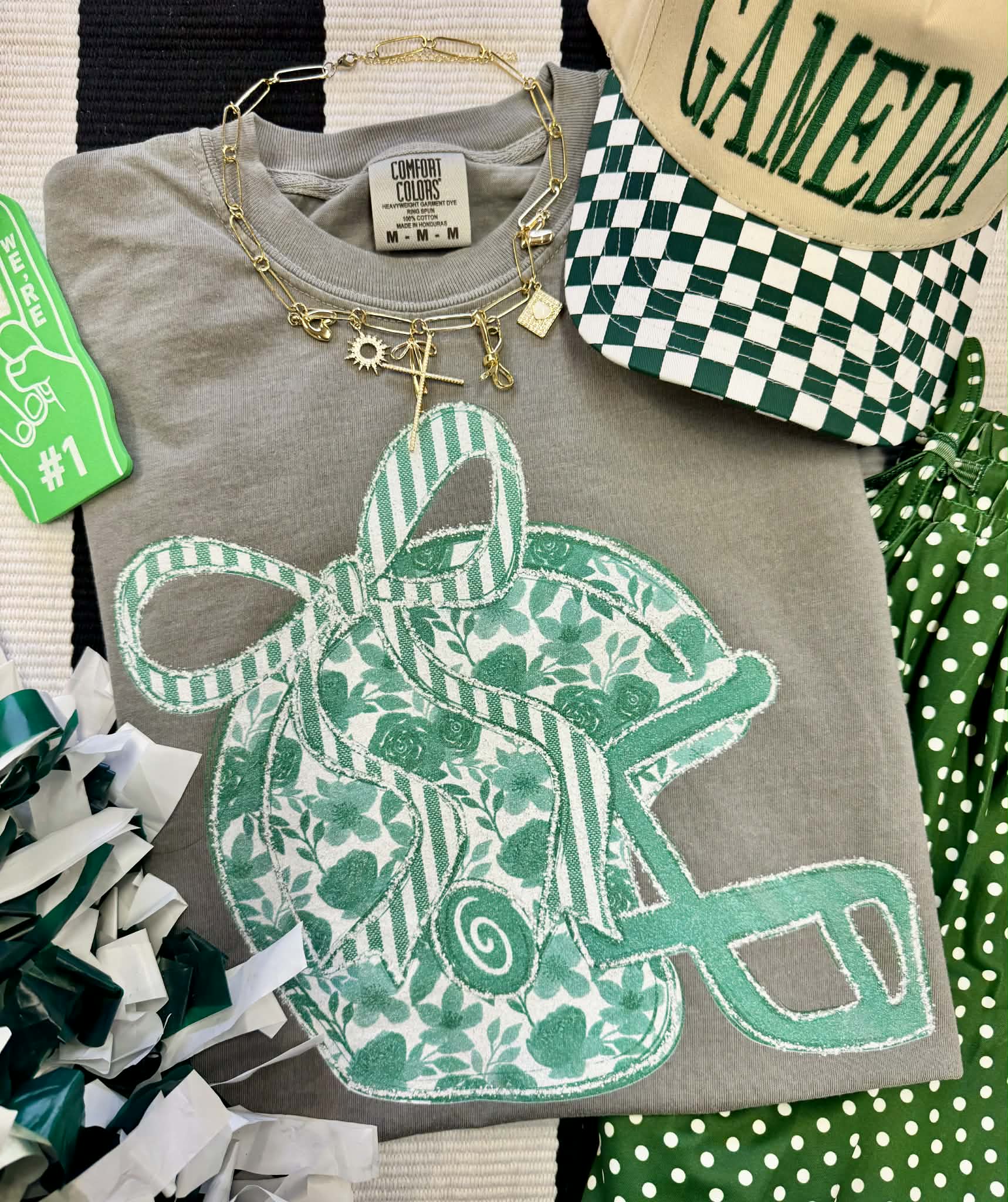 GREEN FLORAL HELMET TEE