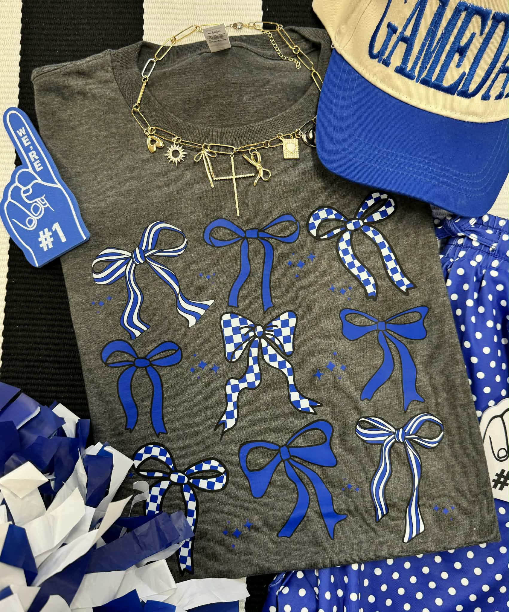 BLUE BOWS TEE